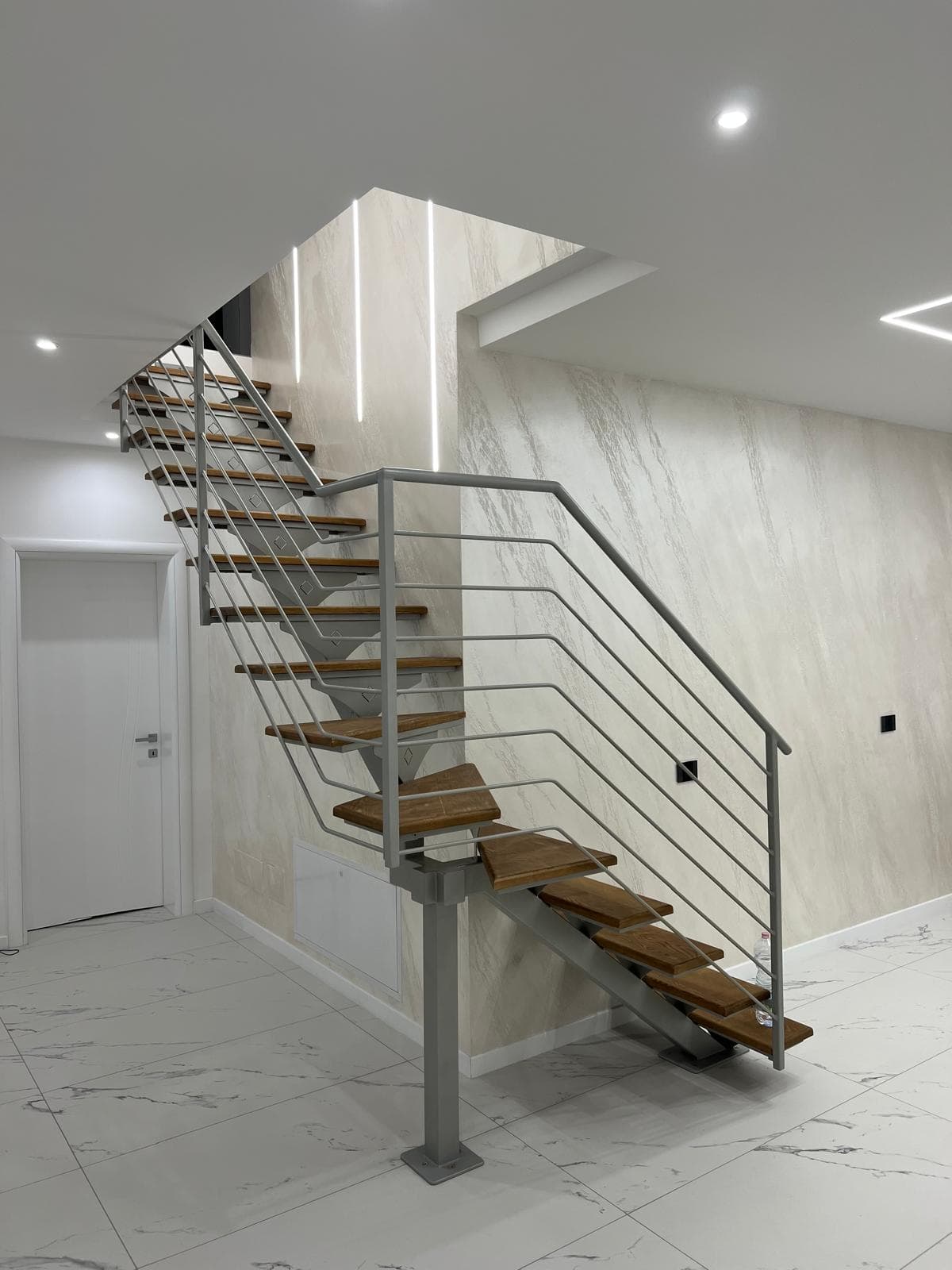 Scala interna a giorno