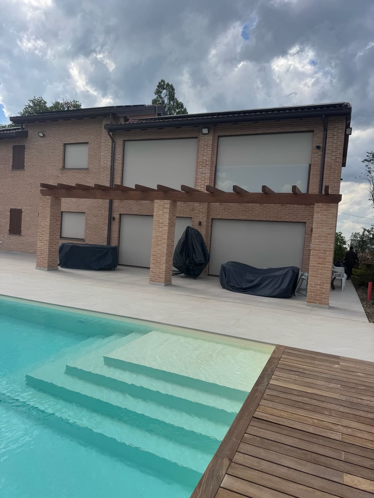 Casa rurale con pergolato · vista 3